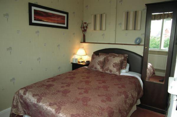 Moonraker House Hotel Stratford-upon-Avon Szoba fotó