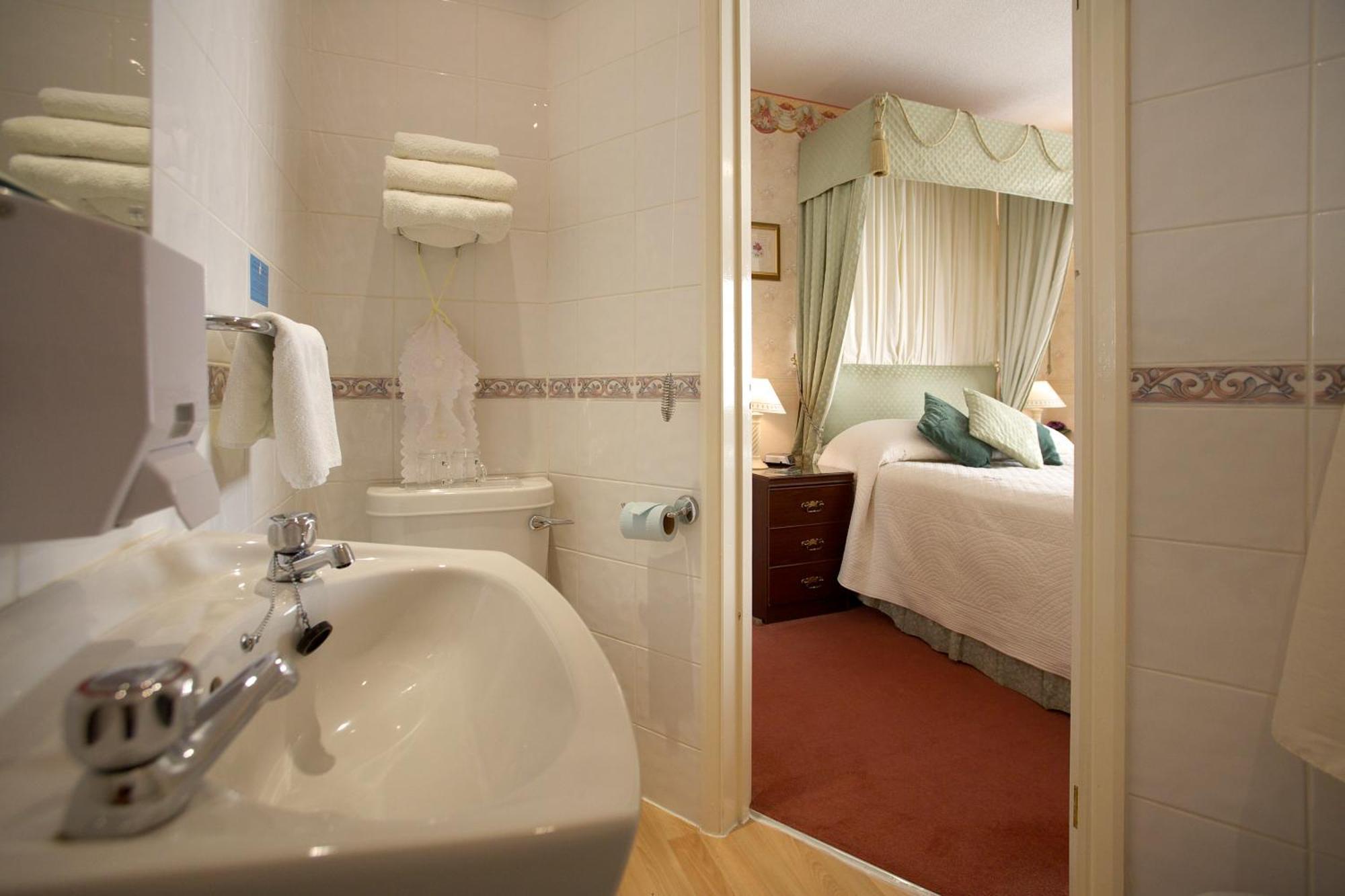 Moonraker House Hotel Stratford-upon-Avon Kültér fotó