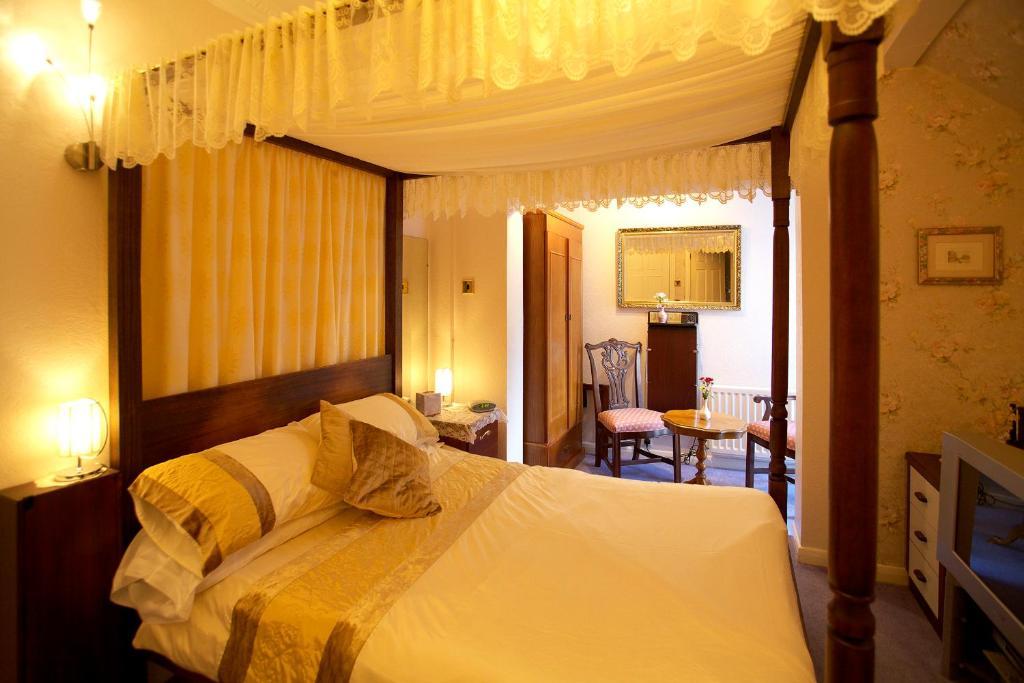 Moonraker House Hotel Stratford-upon-Avon Szoba fotó